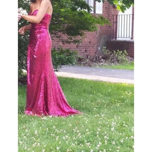 Prom Dress - Picture 7 of 8